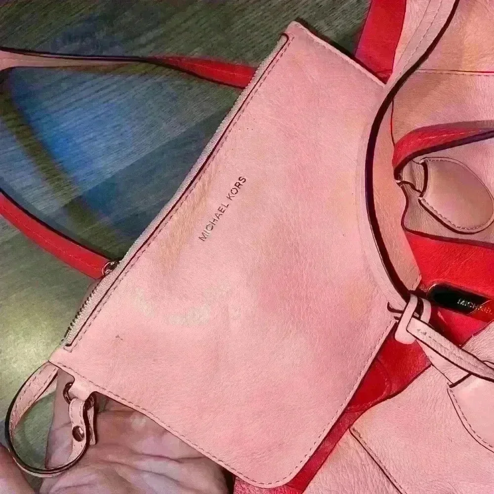 Michael Kors good
